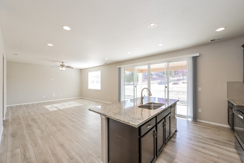 3,225/Mo, 1918 Cade Ave Castle Rock, CO 80104 Kitchen View 2