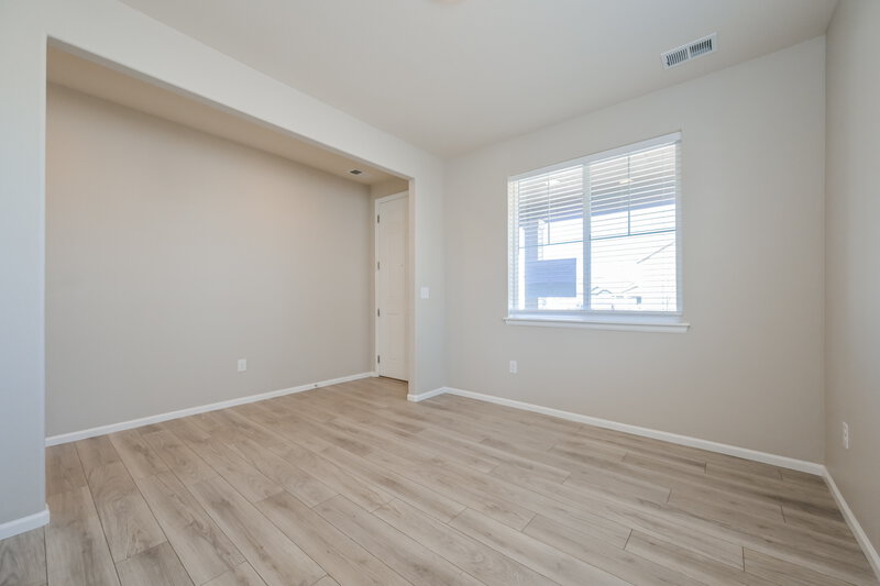 3,225/Mo, 1918 Cade Ave Castle Rock, CO 80104 Office View