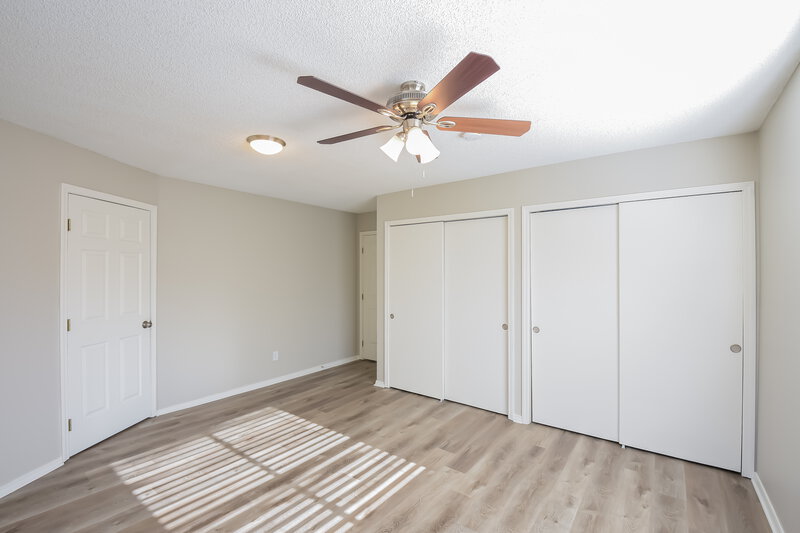2,765/Mo, 7533 S Estes Ct Littleton, CO 80128 Bedroom View