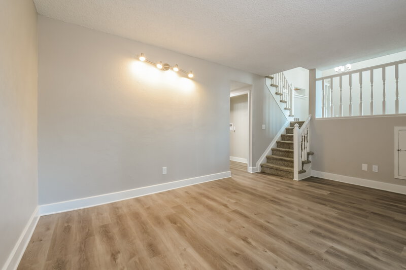 2,630/Mo, 19123 E 46th Ave Denver, CO 80249 Family Room View