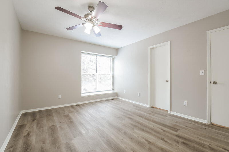2,630/Mo, 19123 E 46th Ave Denver, CO 80249 Main Bedroom View