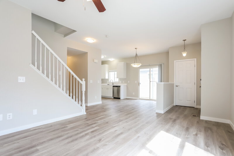 2,850/Mo, 17001 E Wyoming Dr Aurora, CO 80017 Misc View 3