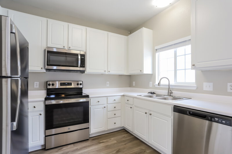 2,850/Mo, 17001 E Wyoming Dr Aurora, CO 80017 Misc View 5