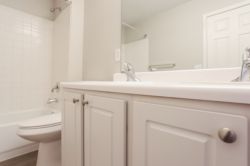 2,850/Mo, 17001 E Wyoming Dr Aurora, CO 80017 Misc View 9