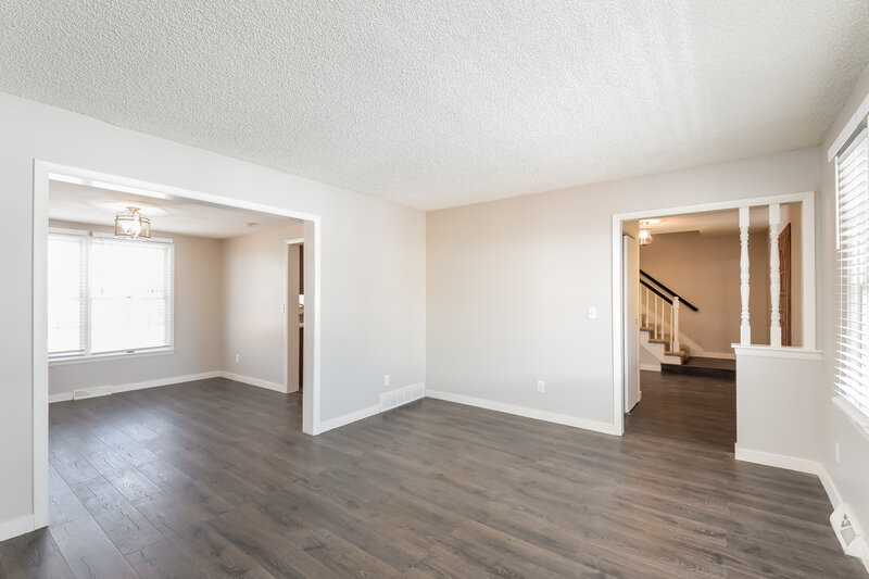 2,630/Mo, 14060 E Arkansas Pl Aurora, CO 80012 Sitting Room View