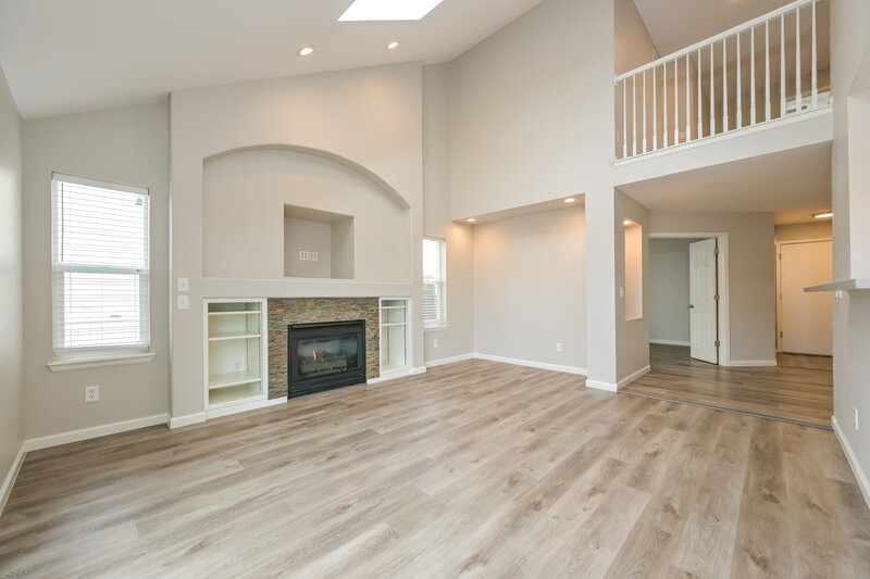 3,175/Mo, 5755 S Andes St Aurora, CO 80015 Family Room View