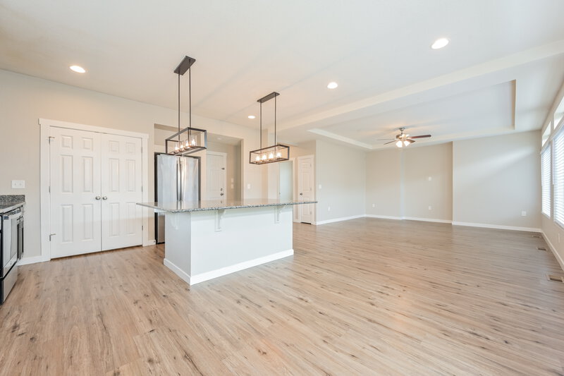 4,570/Mo, 17931 E 106th Pl Commerce City, CO 80022 Dining Room View