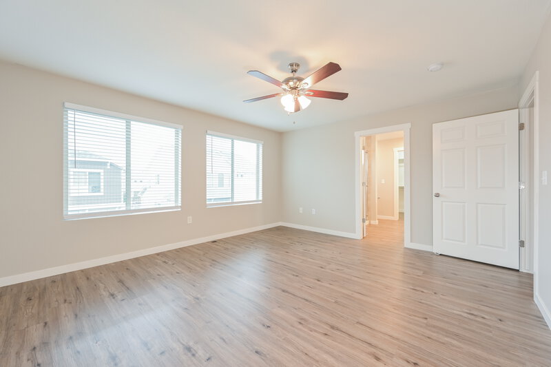 4,570/Mo, 17931 E 106th Pl Commerce City, CO 80022 Main Bedroom View