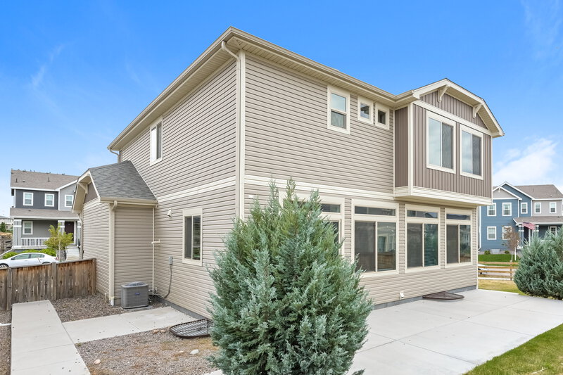 4,570/Mo, 17931 E 106th Pl Commerce City, CO 80022 Rear View
