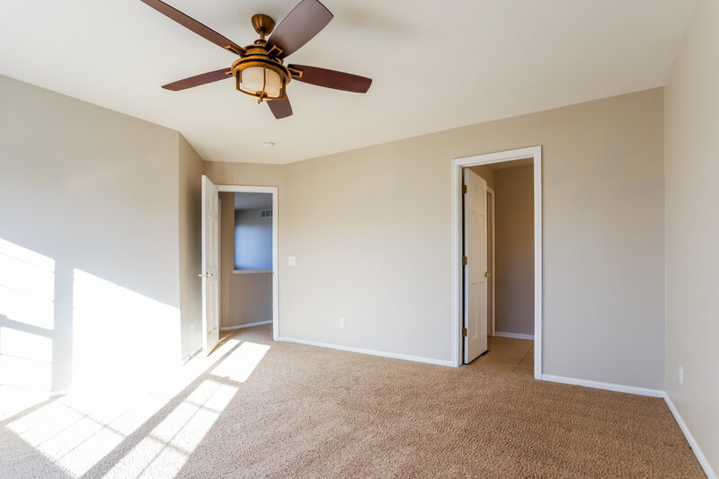 2,970/Mo, 1231 Riddlewood Rd Highlands Ranch, CO 80129 Main Bedroom View 2