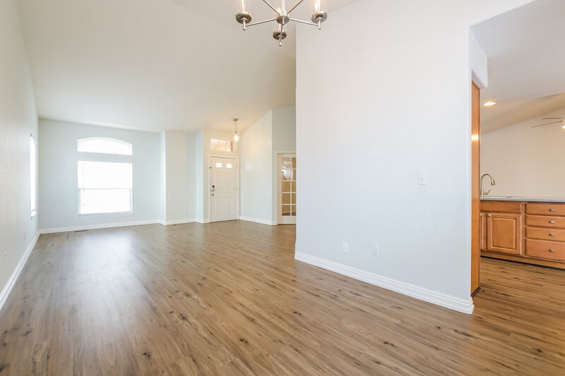 3,555/Mo, 11253 Vrain Dr Westminster, CO 80031 Dining Room View