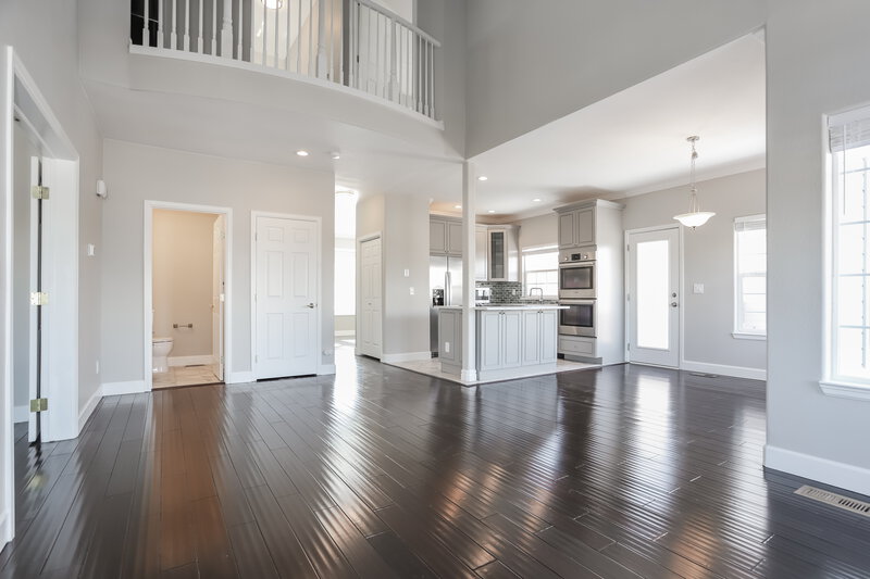 2,700/Mo, 5722 S Quemoy Cir Centennial, CO 80015 Living Room View