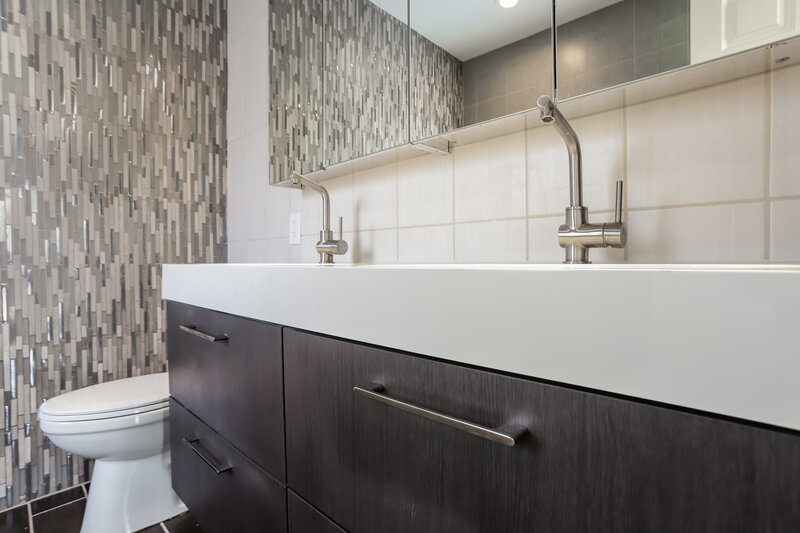 2,700/Mo, 5722 S Quemoy Cir Centennial, CO 80015 Bathroom View 2