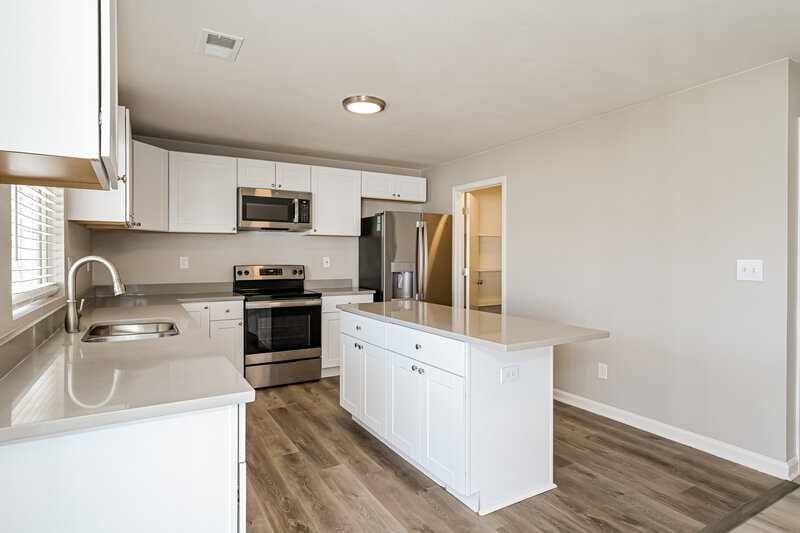 3,595/Mo, 5026 Perth Ct Denver, CO 80249 Kitchen View 2