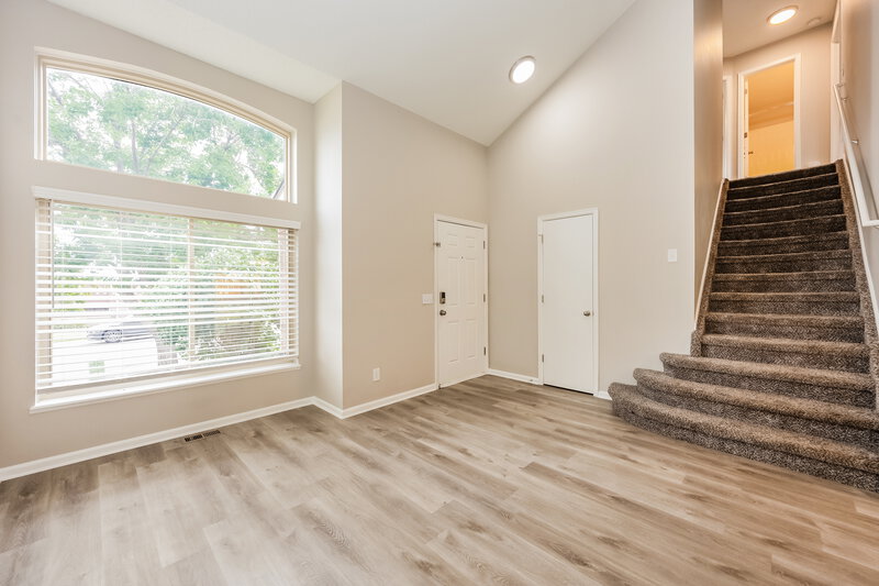 2,670/Mo, 8327 Chancellor Dr Colorado Springs, CO 80920 Living Room View