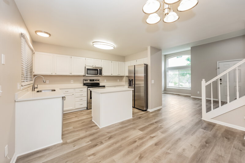 2,670/Mo, 8327 Chancellor Dr Colorado Springs, CO 80920 Dining Room View