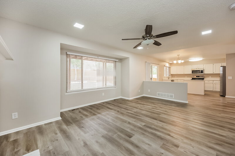 2,670/Mo, 8327 Chancellor Dr Colorado Springs, CO 80920 Family Room View
