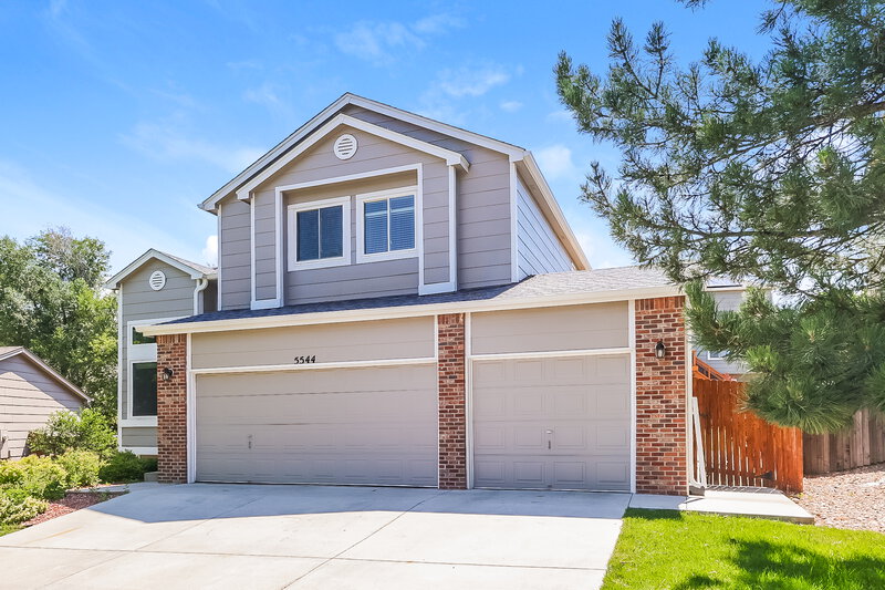 3,285/Mo, 5544 S Wenatchee St Aurora, CO 80015 Front View