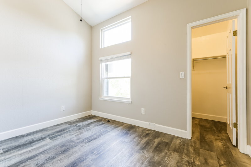 3,715/Mo, 15092 E Chenango Ave Aurora, CO 80015 Bedroom View
