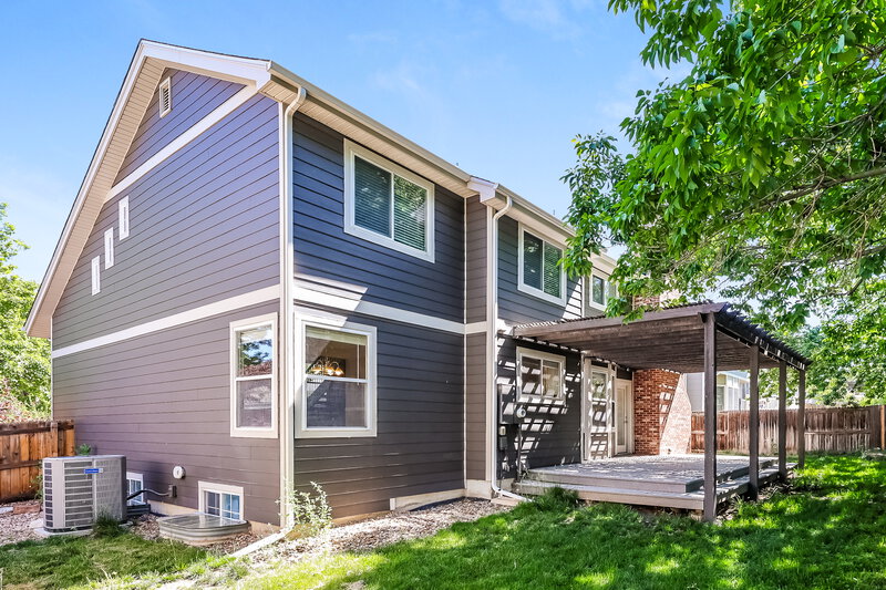 3,715/Mo, 15092 E Chenango Ave Aurora, CO 80015 Rear View