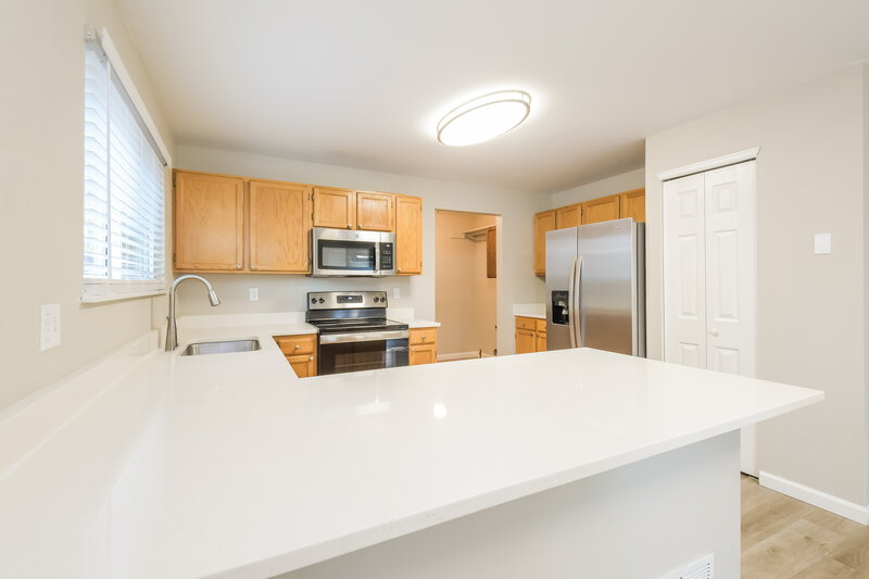 3,190/Mo, 5350 W 116th Ave Westminster, CO 80020 Kitchen View 3