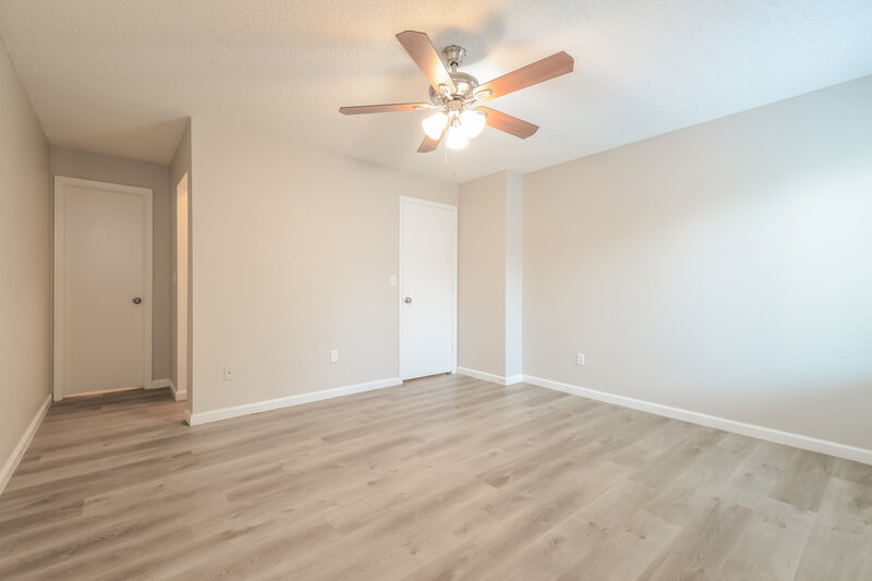 3,190/Mo, 5350 W 116th Ave Westminster, CO 80020 Main Bedroom View