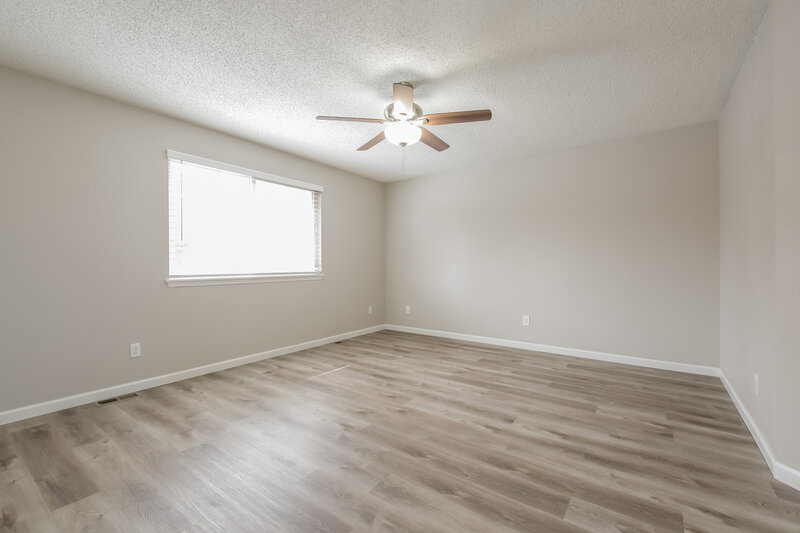 3,410/Mo, 6644 E 123rd Dr Brighton, CO 80602 Main Bedroom View