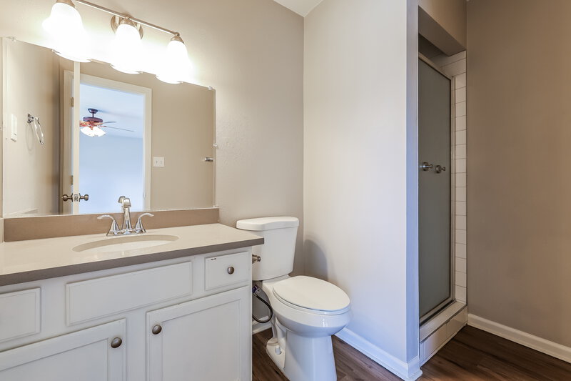 3,010/Mo, 3236 Mather St Brighton, CO 80601 Main Bathroom View