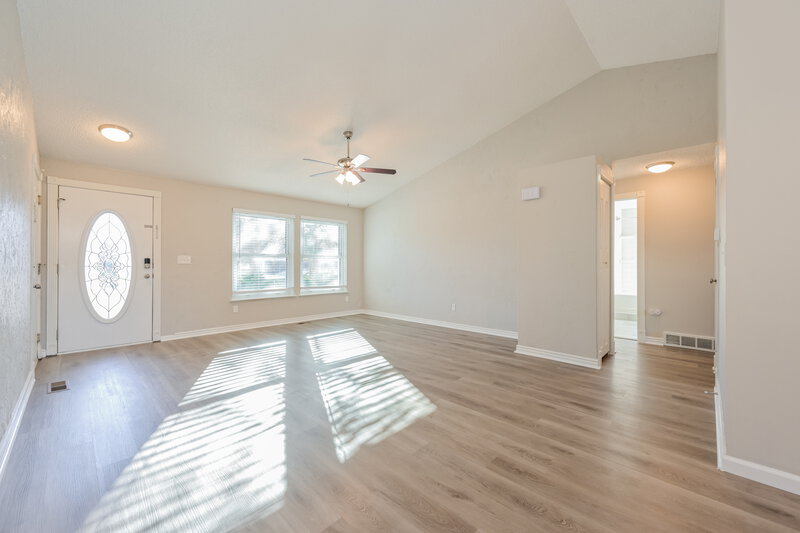 3,175/Mo, 11697 W Bowles Circle Littleton, CO 80127 Living Room View 2