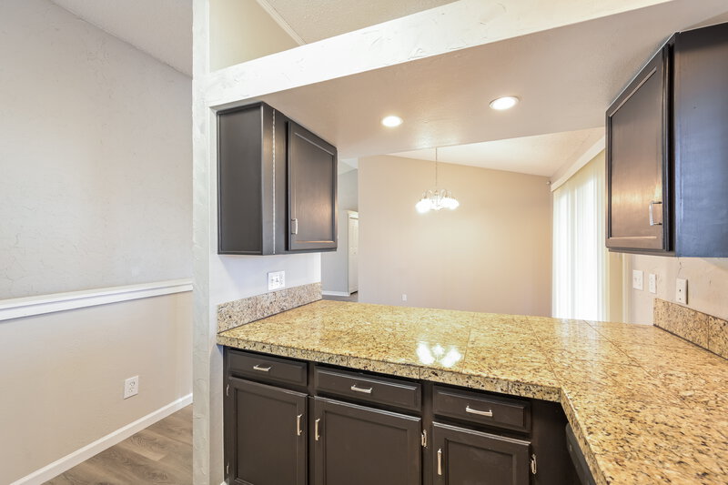 3,175/Mo, 11697 W Bowles Circle Littleton, CO 80127 Kitchen View