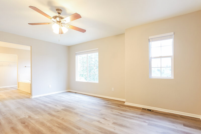 3,180/Mo, 2462 Bellavista St Castle Rock, CO 80109 Main Bedroom View 2