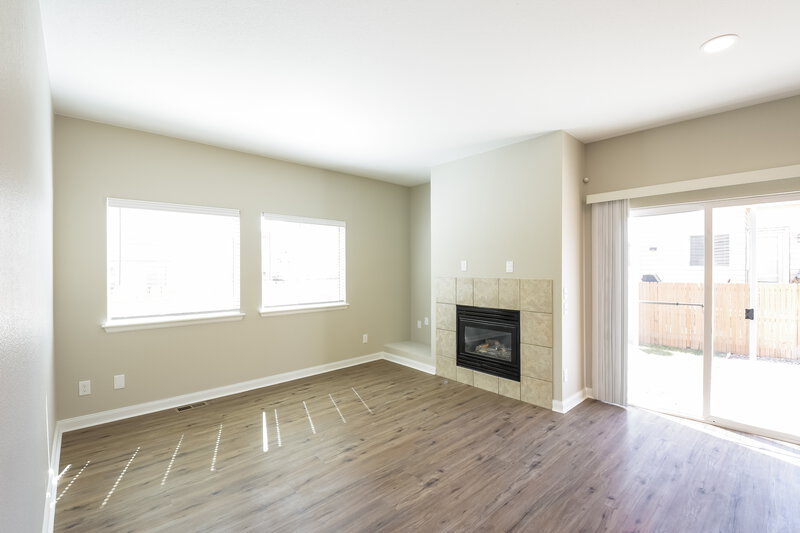 3,620/Mo, 10192 Wyandott Cir N Thornton, CO 80260 Living Room View