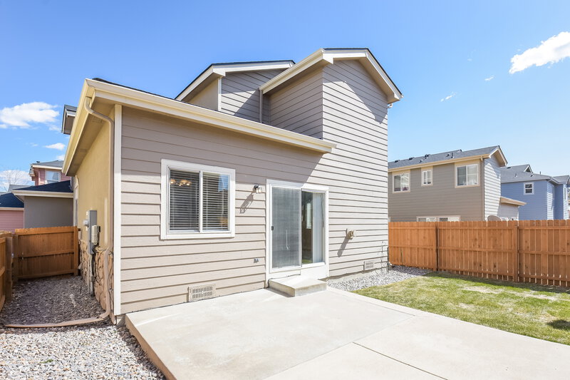 3,620/Mo, 10192 Wyandott Cir N Thornton, CO 80260 Rear View