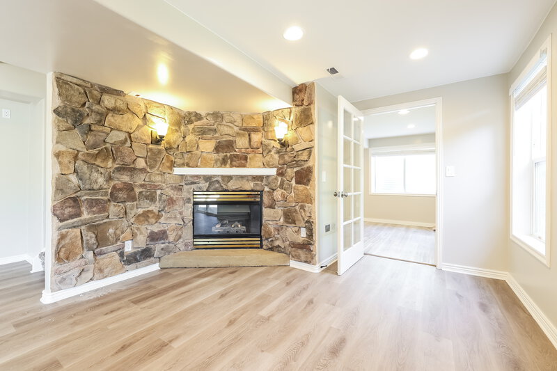 3,180/Mo, 12525 S Beaver Creek Way Parker, CO 80134 Family Room View