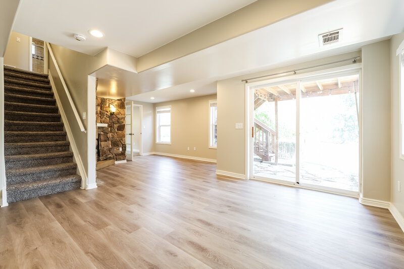 3,180/Mo, 12525 S Beaver Creek Way Parker, CO 80134 Family Room View 2