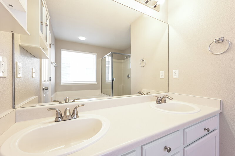 3,120/Mo, 4098 N Liverpool St Denver, CO 80249 Misc View 8