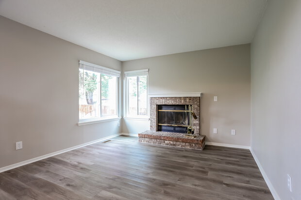 2,835/Mo, 986 Brittany Way Highlands Ranch, CO 80126 Sitting Room View