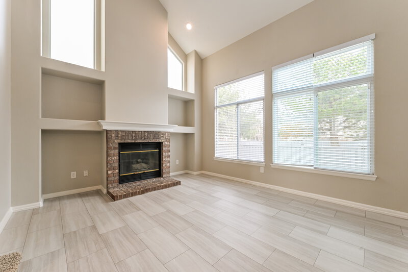 3,190/Mo, 12642 S Silver Creek Court Parker, CO 80134 Family Room View