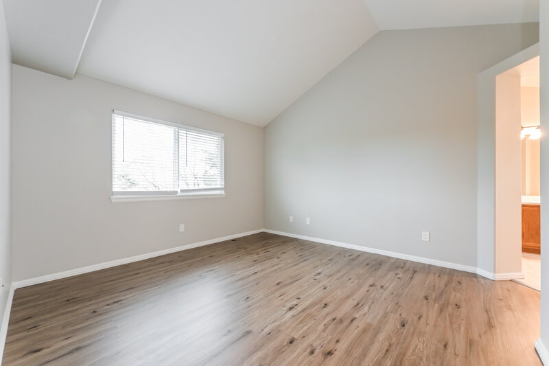 3,190/Mo, 12642 S Silver Creek Court Parker, CO 80134 Main Bedroom View 2