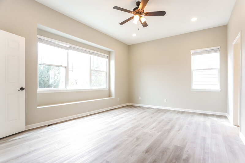 3,350/Mo, 1446 Sky Rock Way Castle Rock, CO 80109 Main Bedroom View 2