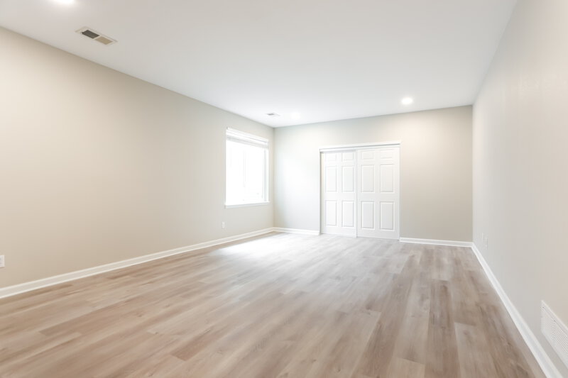 3,350/Mo, 1446 Sky Rock Way Castle Rock, CO 80109 Bedroom View 3