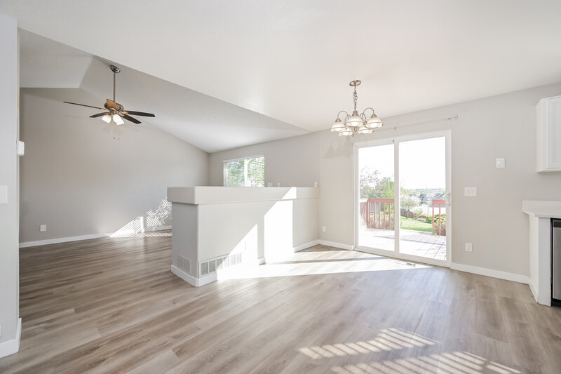 3,000/Mo, 4324 S Halifax St Centennial, CO 80015 Dining Room View 2