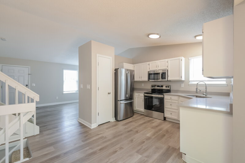 2,690/Mo, 5763 S Quatar Cir Centennial, CO 80015 Kitchen View 2
