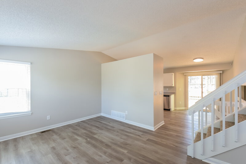 4,130/Mo, 5763 S Quatar Cir Centennial, CO 80015 Sitting Room View 2