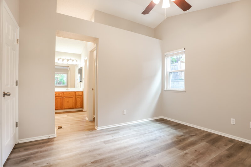 2,960/Mo, 8753 Snowbird Way Parker, CO 80134 Main Bedroom View