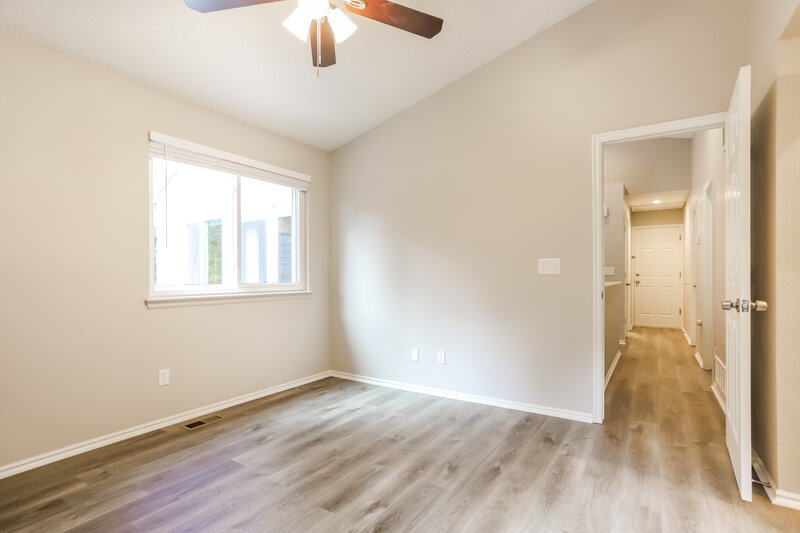 2,960/Mo, 8753 Snowbird Way Parker, CO 80134 Main Bedroom View 2