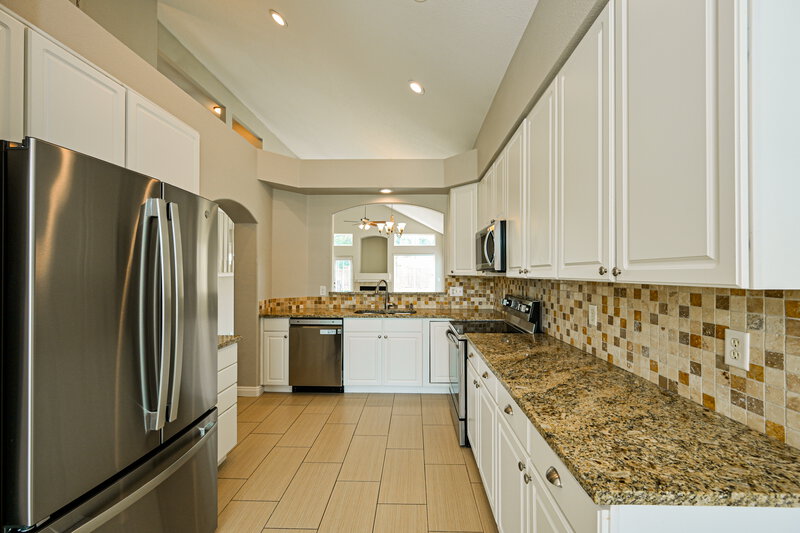 3,110/Mo, 4060 Storm Cloud Way Castle Rock, CO 80104 Kitchen View 2