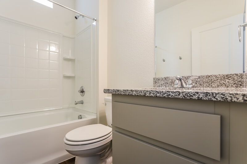 3,055/Mo, 4752 N. Tower Rd Denver, CO 80249 Bathroom View