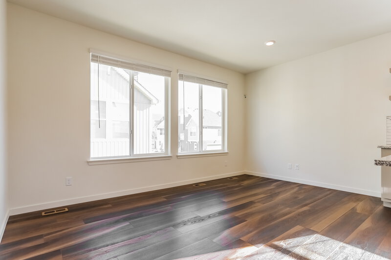 2,520/Mo, 18553 E. 47th Place Denver, CO 80249 Sitting Room View