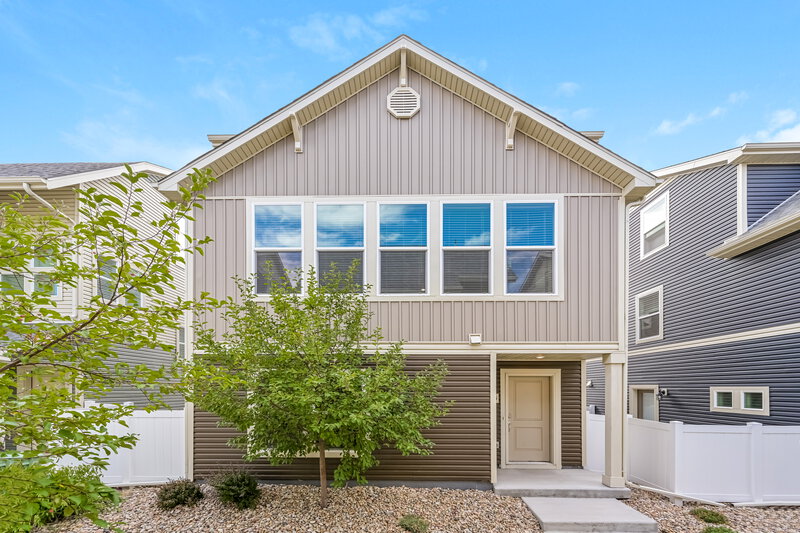 2,840/Mo, 18555 E. 47th Place Denver, CO 80249 External View